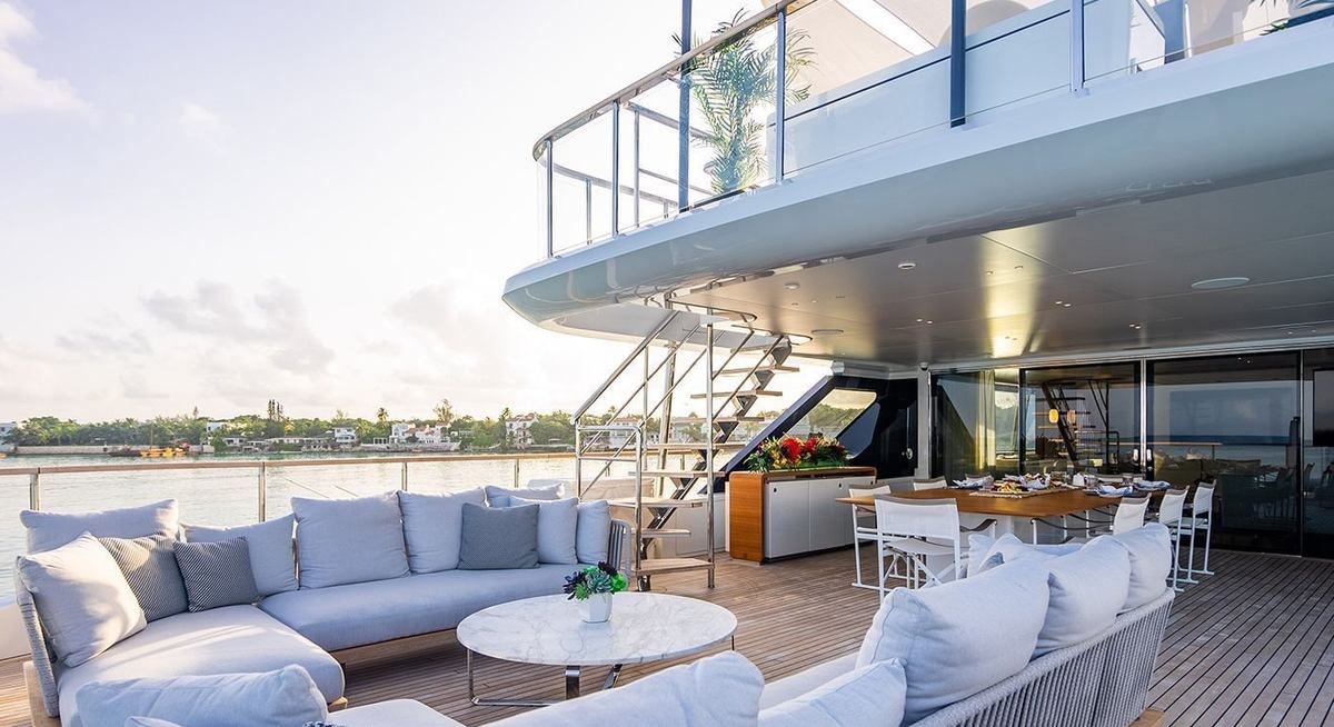 KOJU yacht charter 4