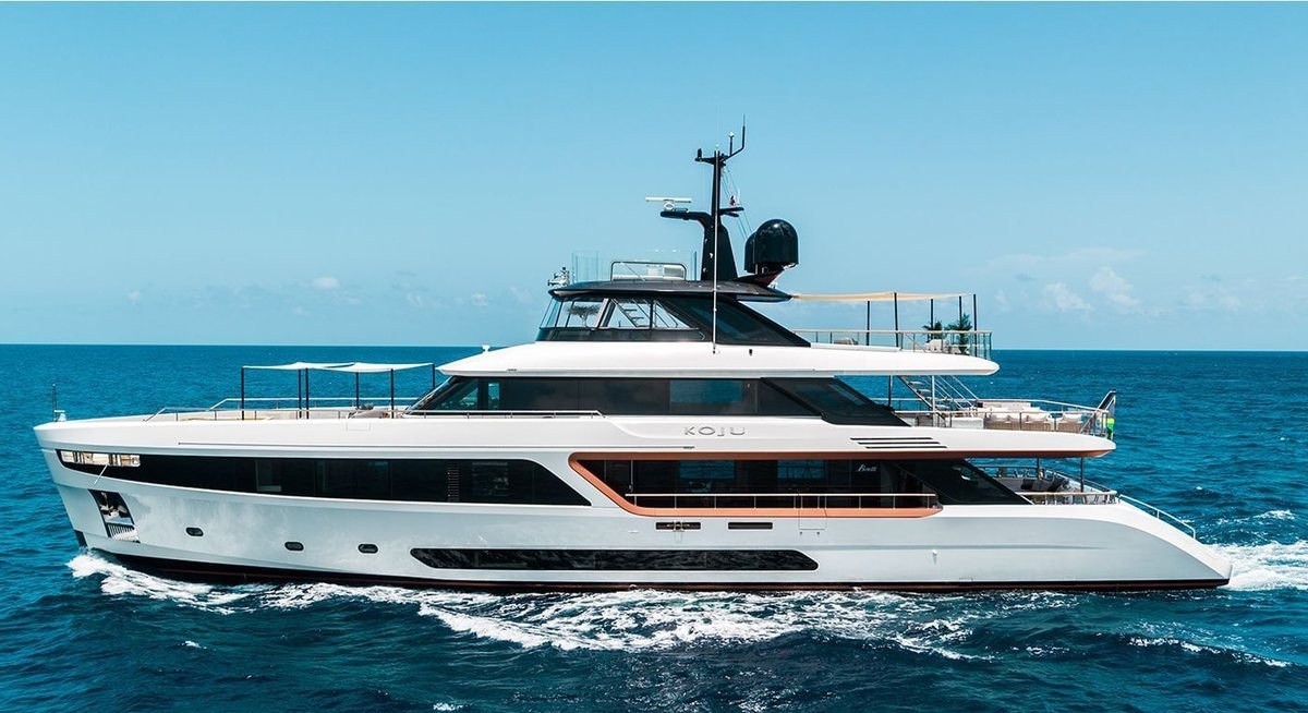 KOJU yacht charter 1