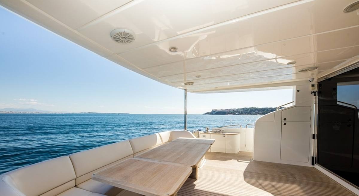 KUMBA IV yacht charter 3