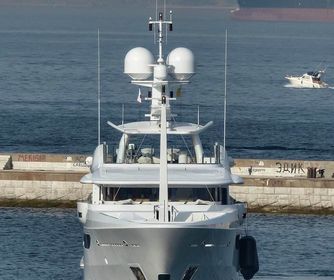تأجير يخت LA MIRAGE YACHT CHARTER