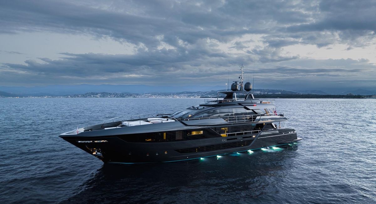 LADY FIRST yacht charter 1