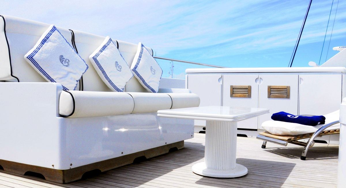 LADY MALAK yacht charter 3