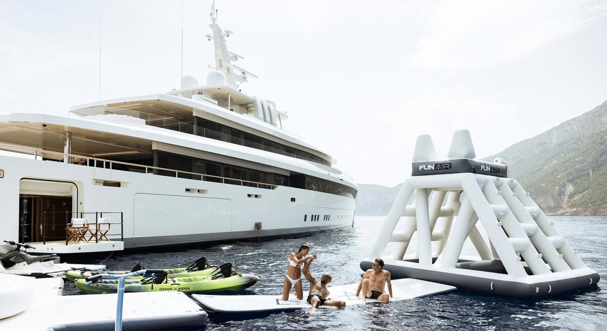 LASATA yacht charter 5