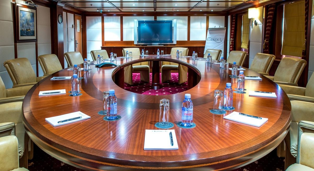 LAUREN L yacht charter 3