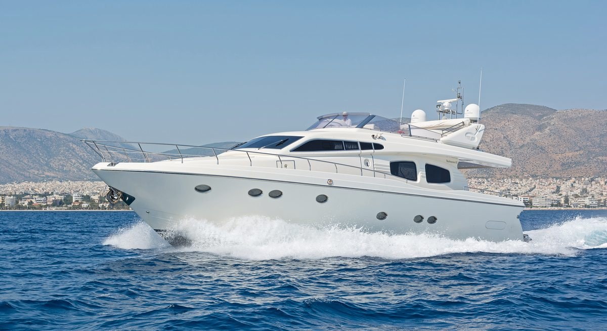 Yacht charter LETTOULI III YACHT CHARTER