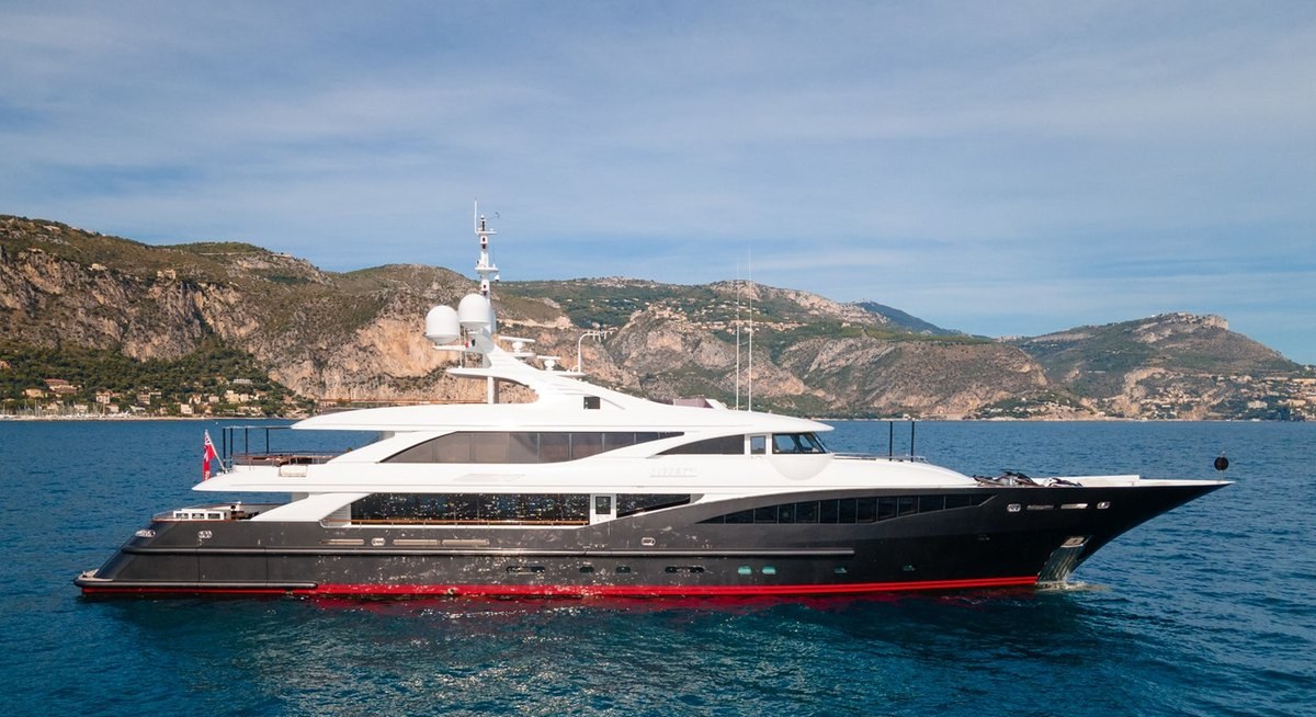 LIBERTY yacht charter 1