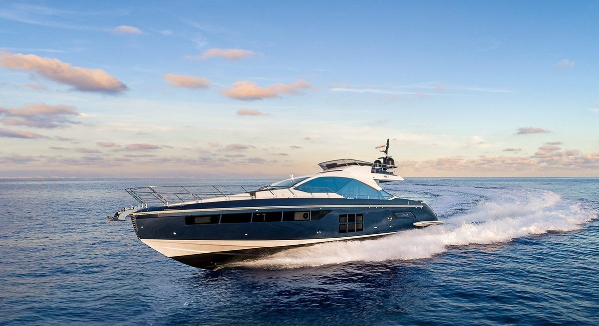 تأجير يخت LIMITLESS YACHT CHARTER