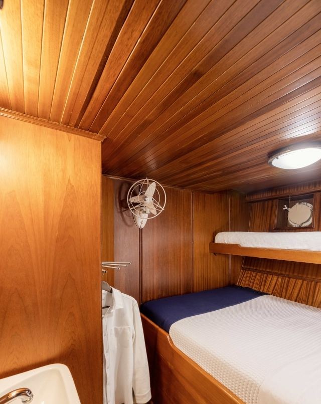 LITHI yacht charter 3