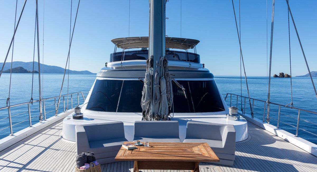 LONG ISLAND yacht charter 3