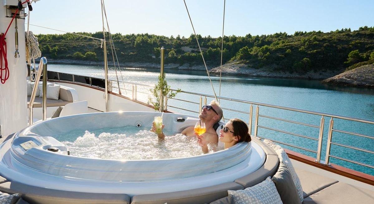 LOVE STORY yacht charter 1