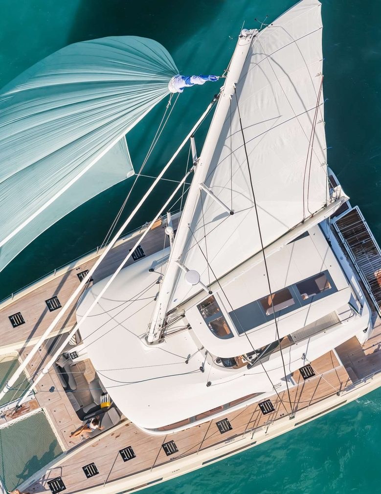 Yacht charter LUCKY YOU YACHT CHARTER