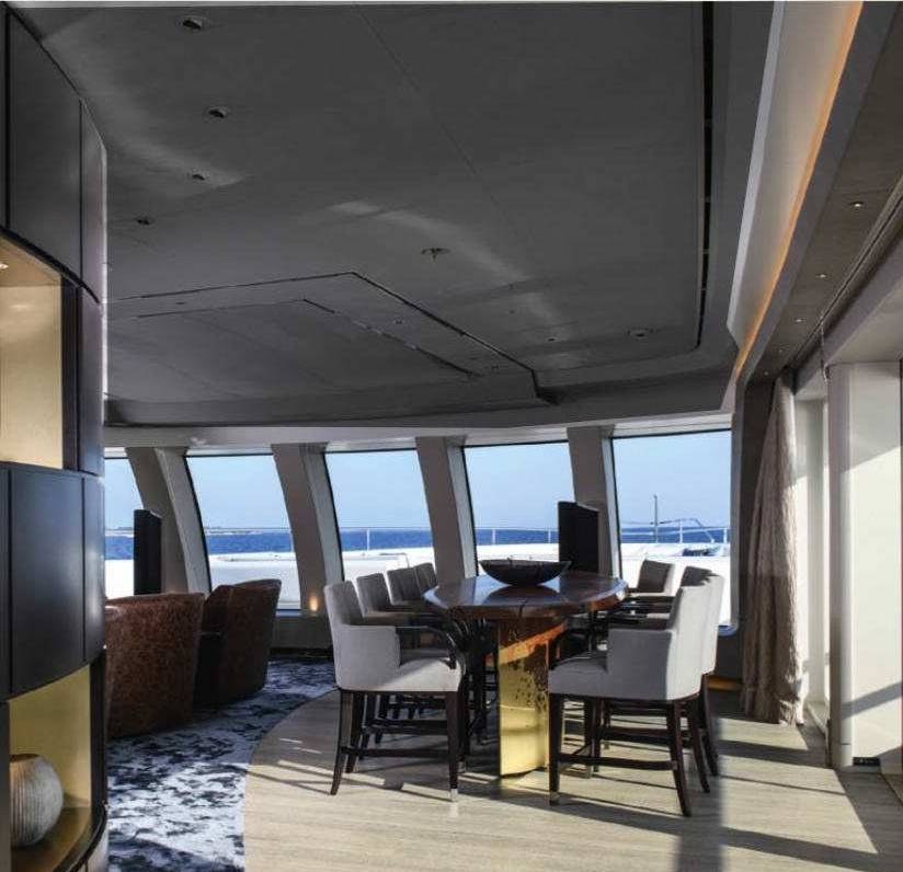 تأجير يخت M'BRACE YACHT CHARTER