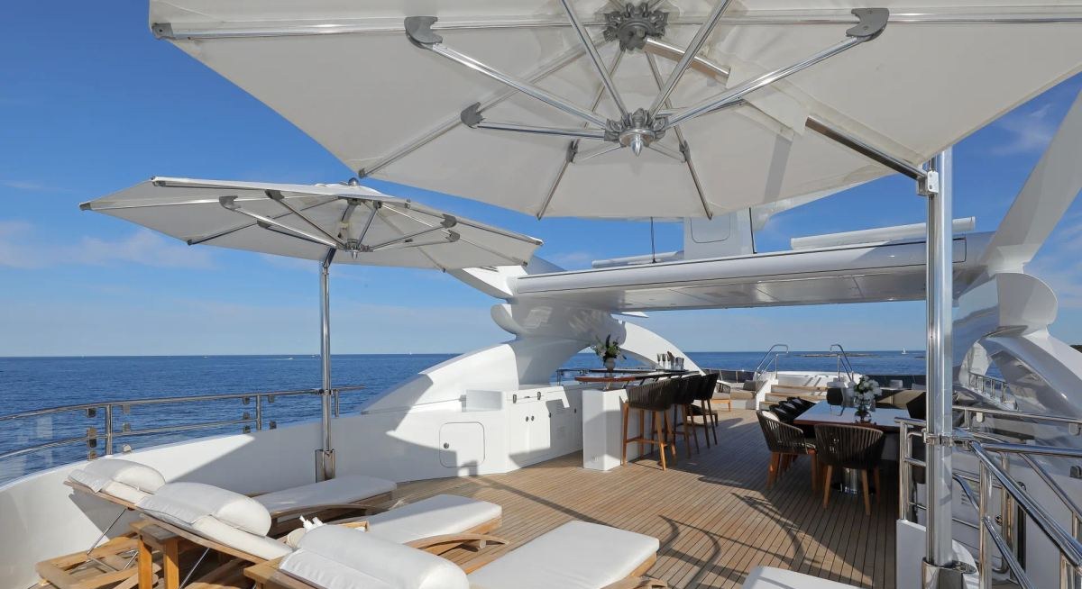 MADO yacht charter 3