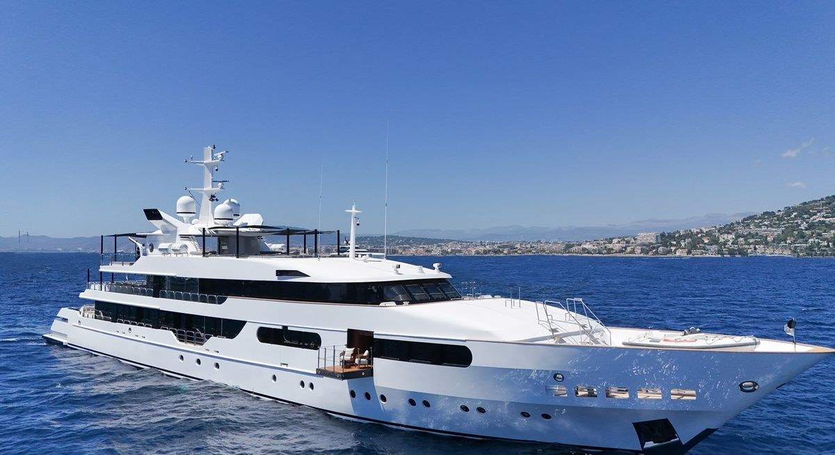 تأجير يخت MAGNA GRECIA YACHT CHARTER