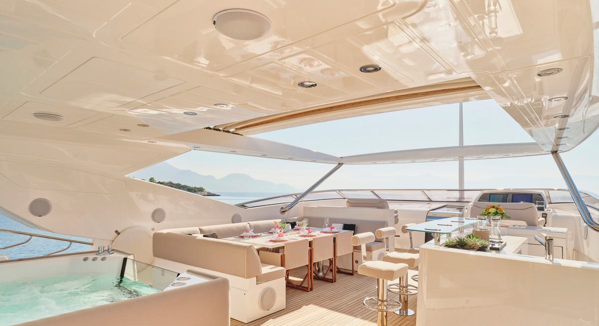 MAKANI II yacht charter 2