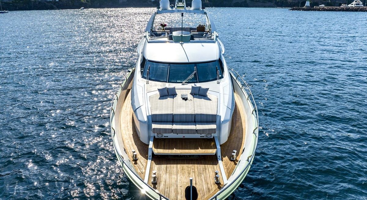 MANATEA yacht charter 2