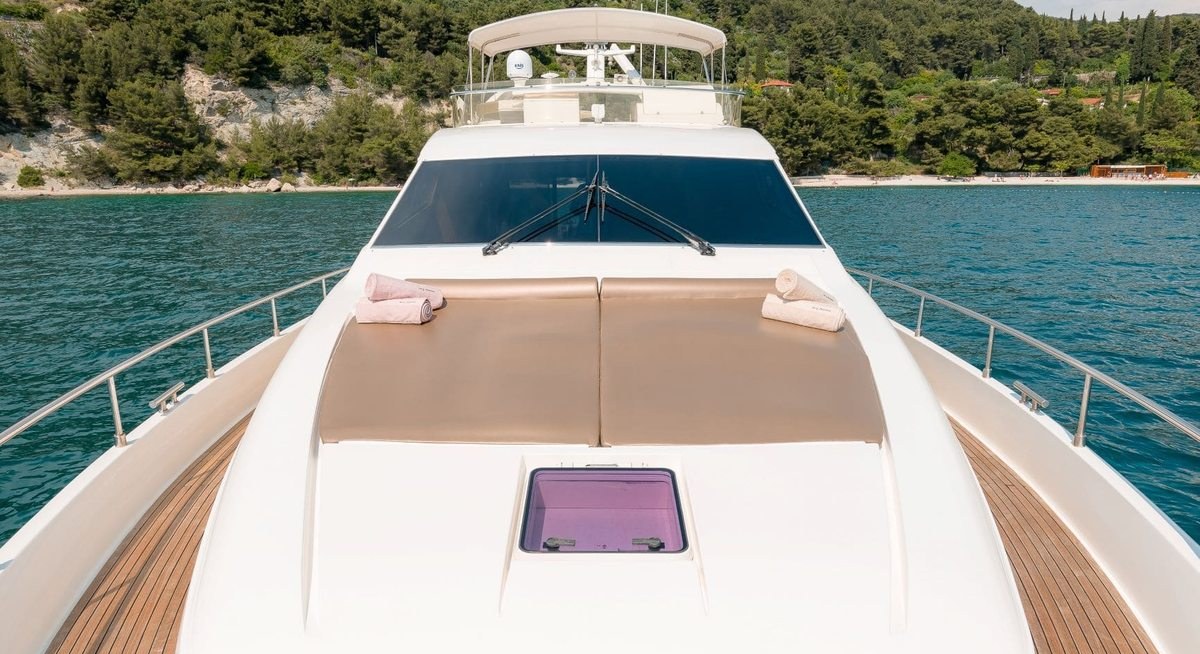 MARINO yacht charter 2