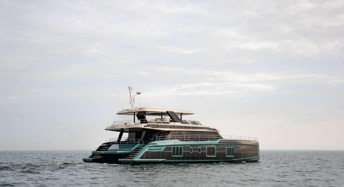 MATTEA yacht charter 1