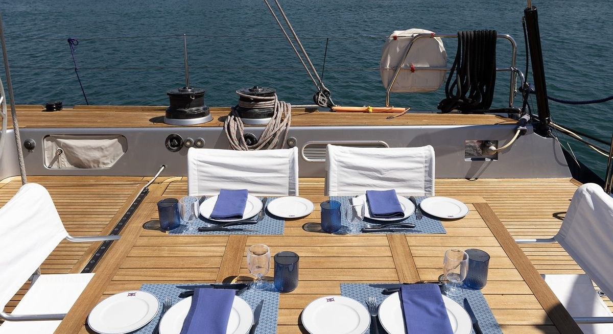 MELITI yacht charter 3