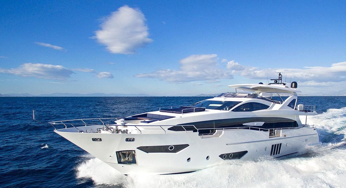 MEMORIES TOO yacht charter 1