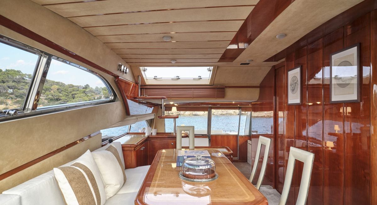 MIREN yacht charter 5