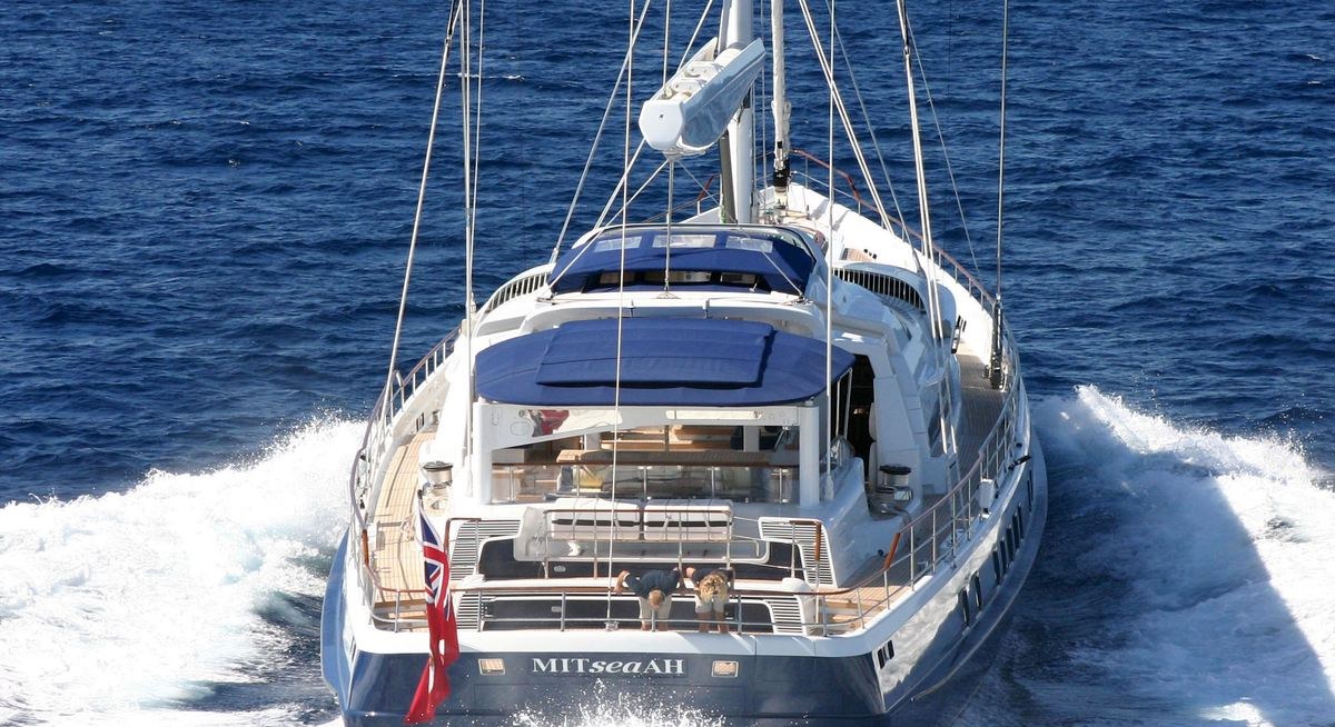 MITSEAAH yacht charter 5