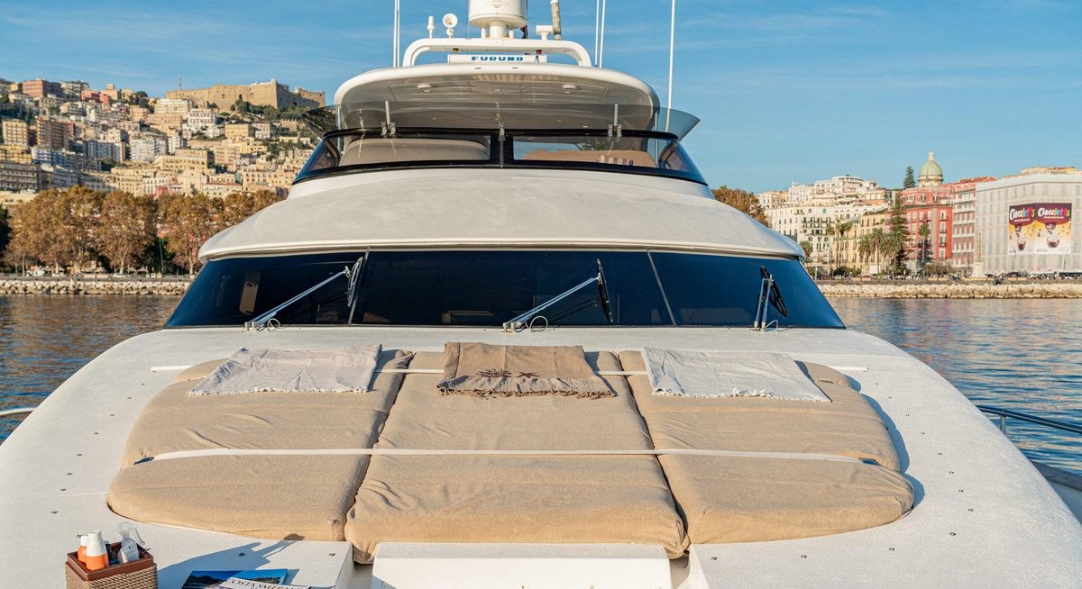 MY LIFE yacht charter 2