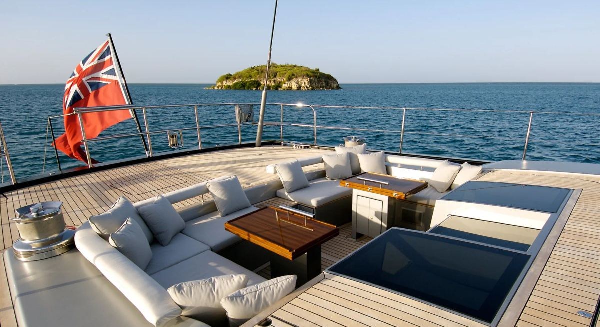 MYSTERE yacht charter 4