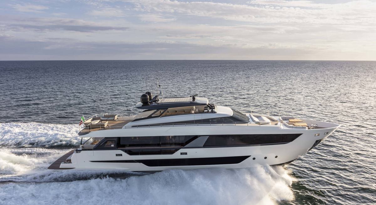 NAILU + yacht charter 1