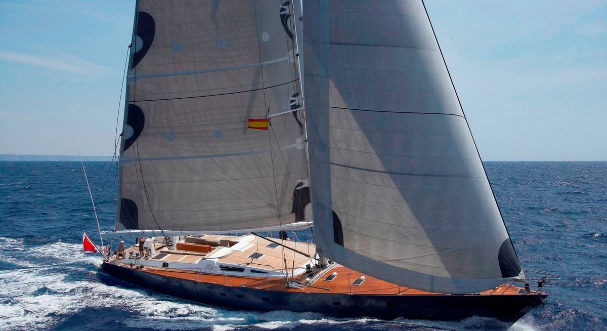 NOHEEA yacht charter 1