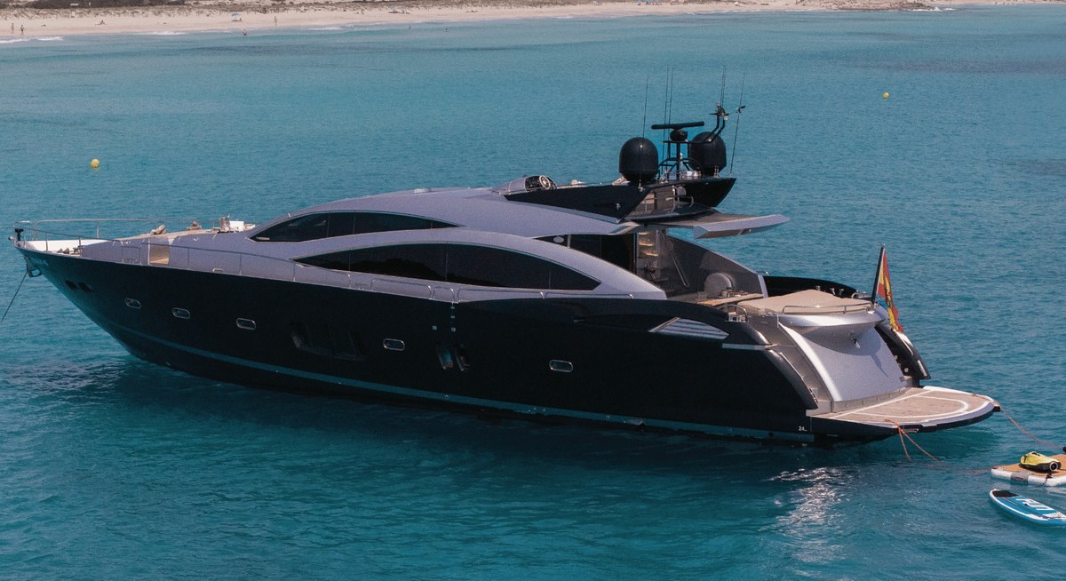 تأجير يخت NOVA 92 YACHT CHARTER