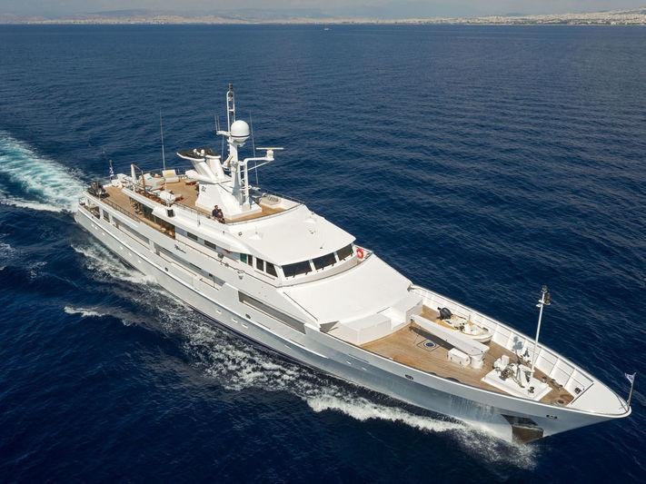 O'NATALINA yacht charter 1