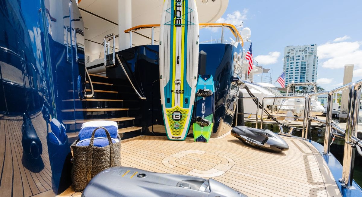 OCEAN'S SEVEN yacht charter 5