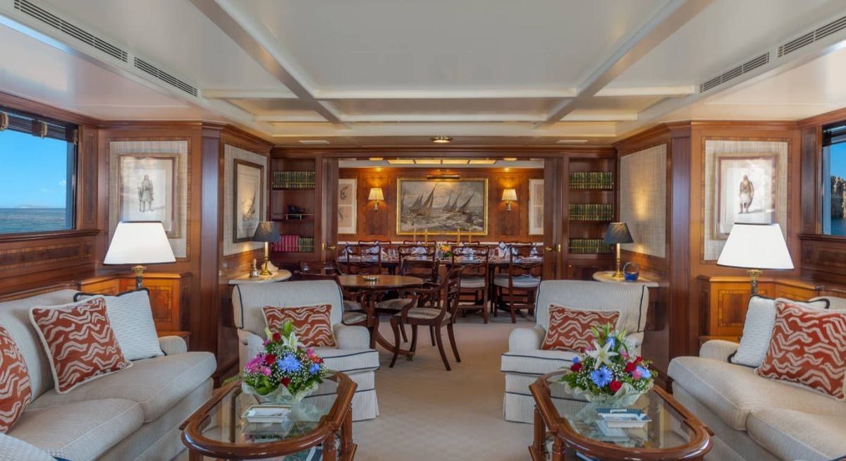 OKTANA yacht charter 5