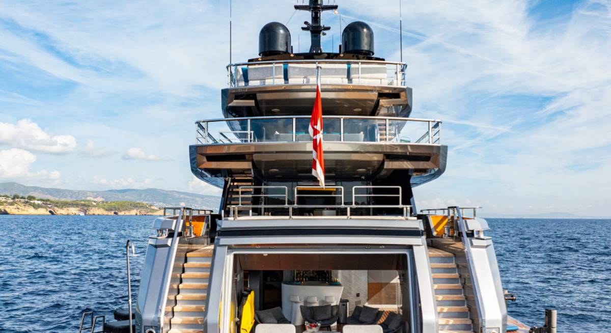 PACIFIC PEARL yacht charter 5