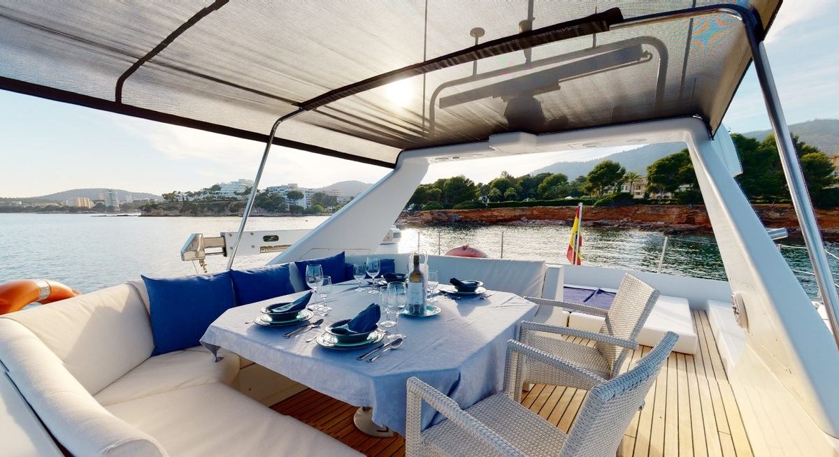 PALADIO yacht charter 3