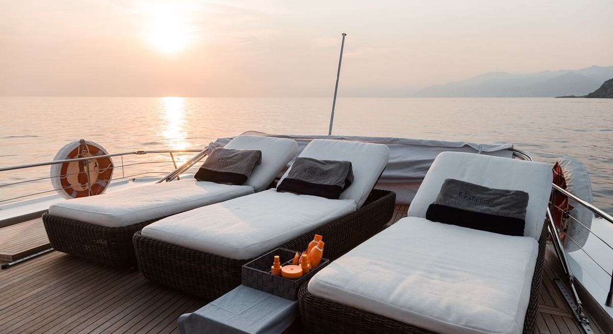 PAOLUCCI yacht charter 1