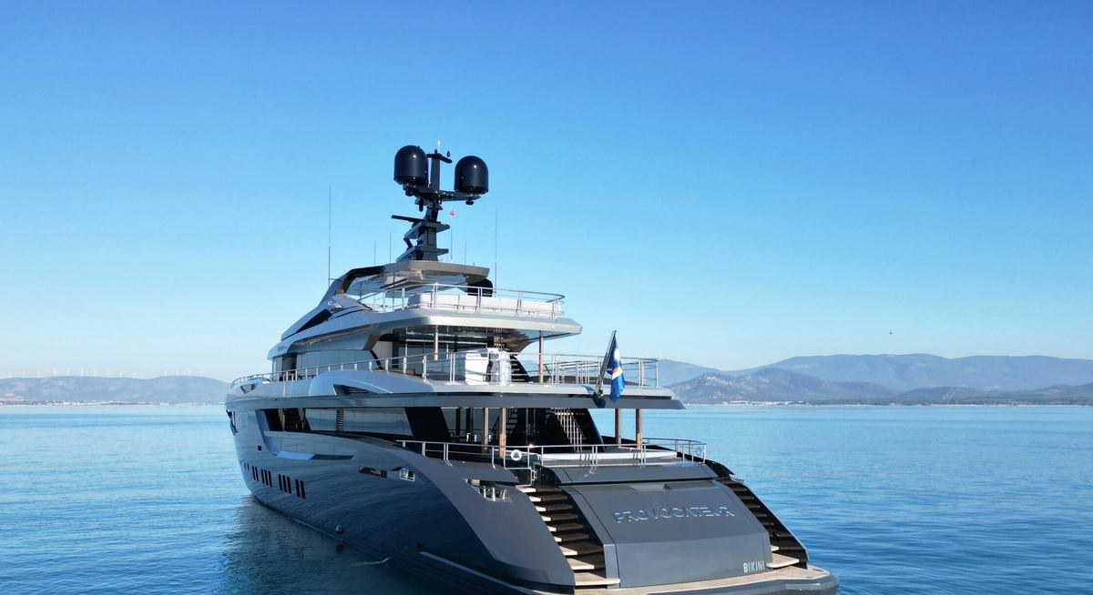 PROVOCATEUR yacht charter 5