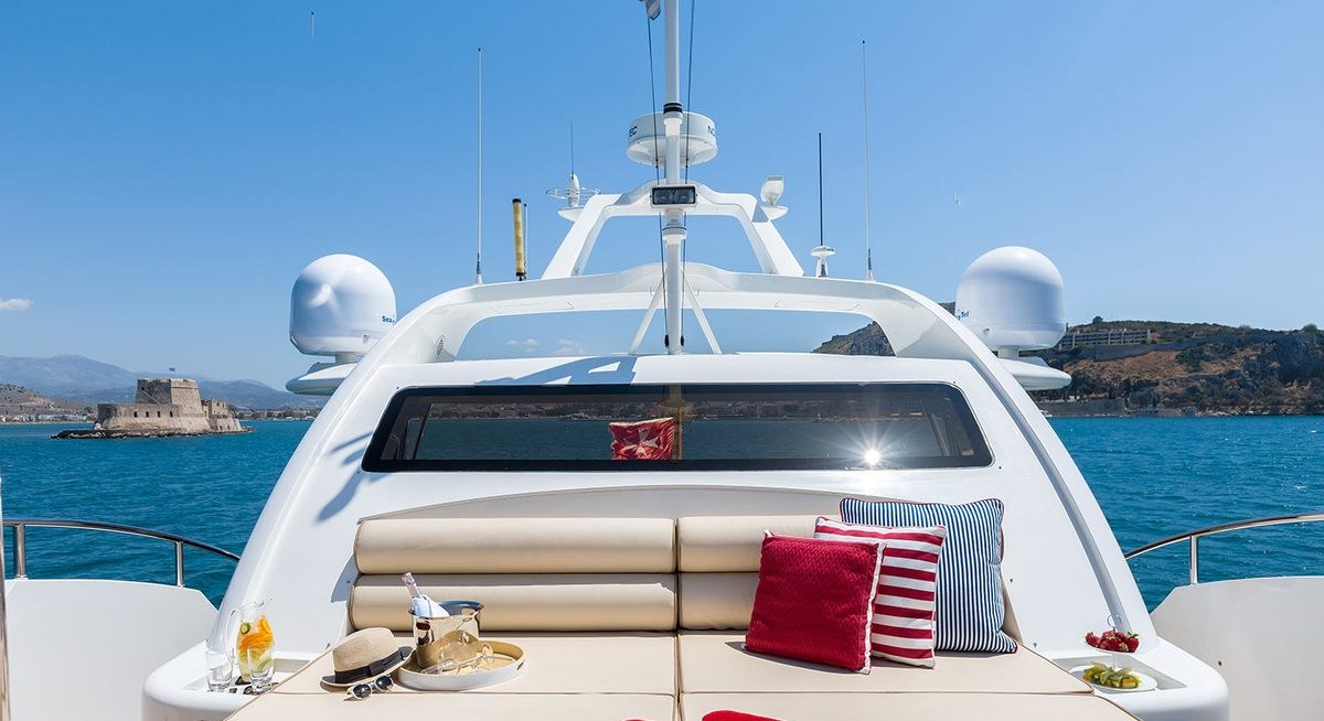 REBECCA V yacht charter 2