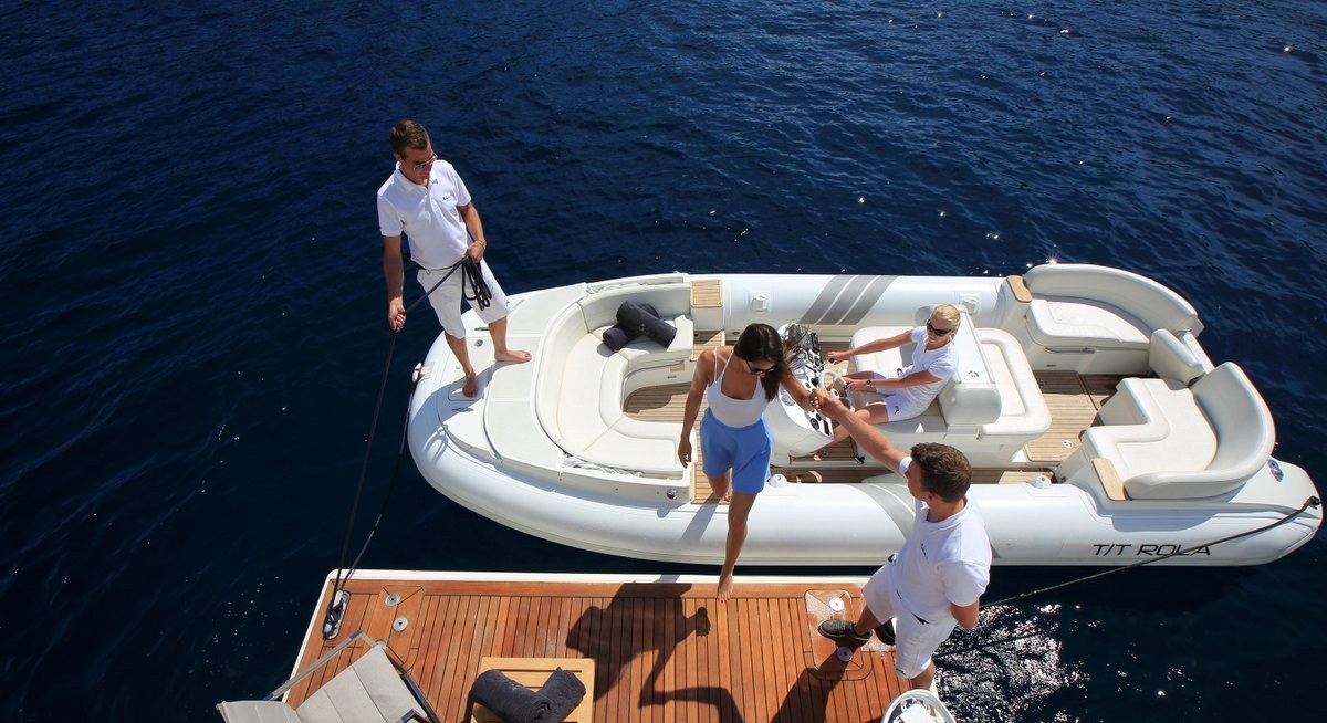 ROLA yacht charter 5