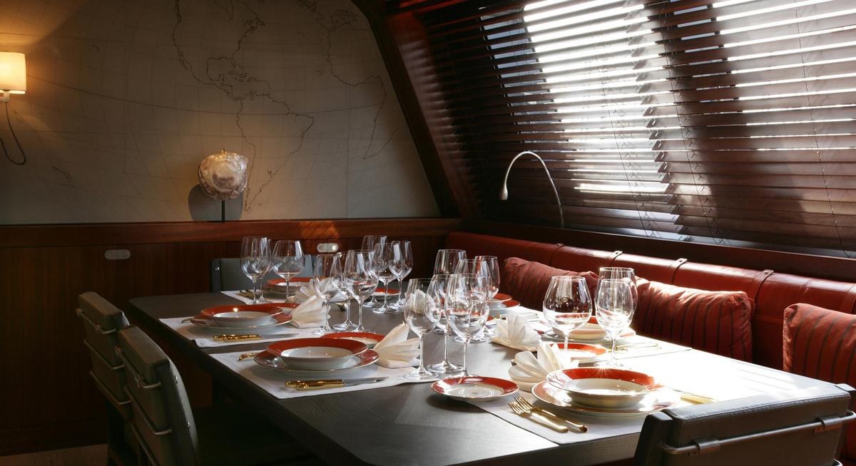 ROSEHEARTY yacht charter 3