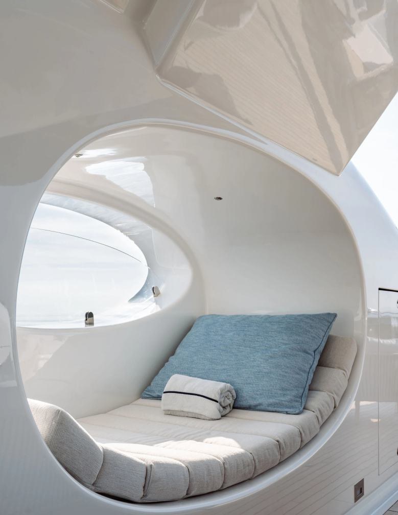 SAMIRA yacht charter 1