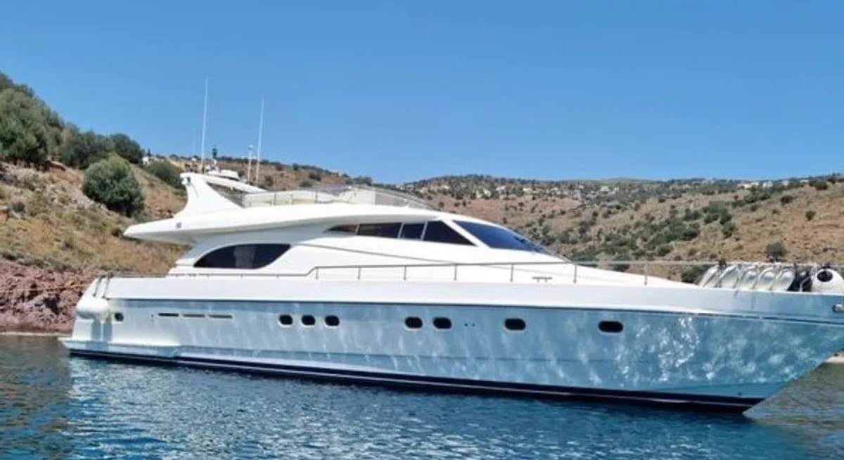 SAN DI MANGIO yacht charter 1