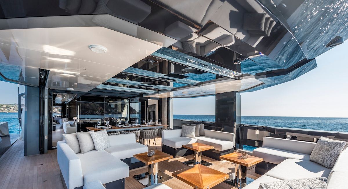 SEA CORAL II yacht charter 3