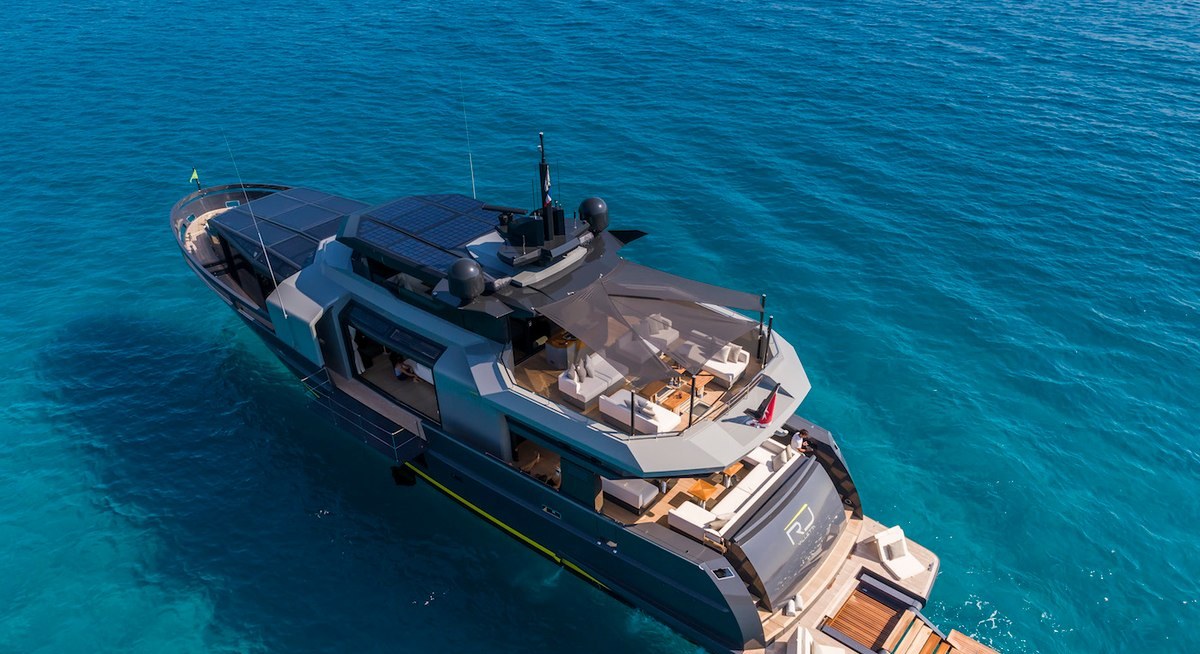 SEA CORAL II yacht charter 4