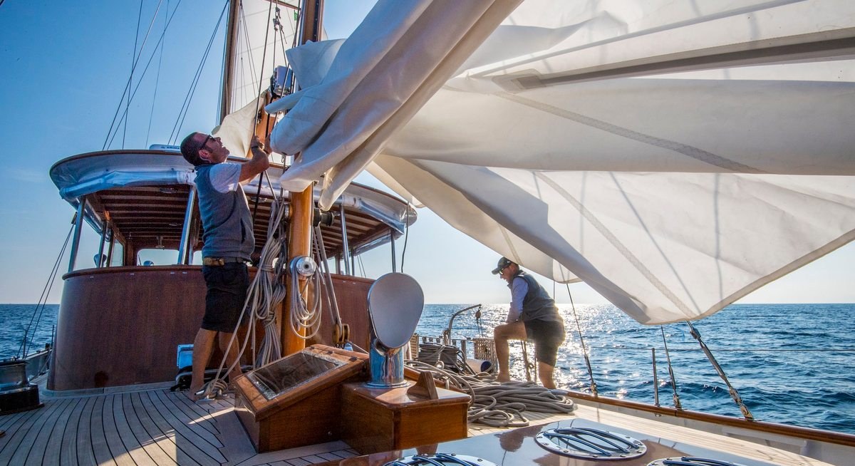 SEA PRINCE yacht charter 3