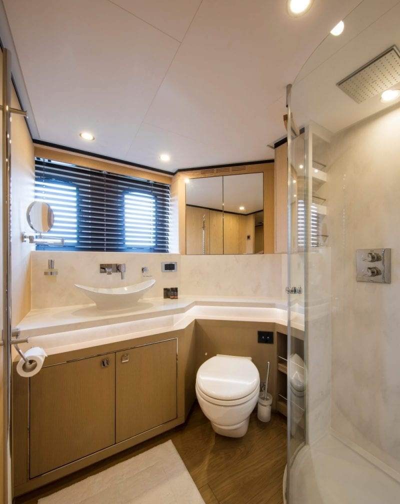 تأجير يخت SEA STORY YACHT CHARTER