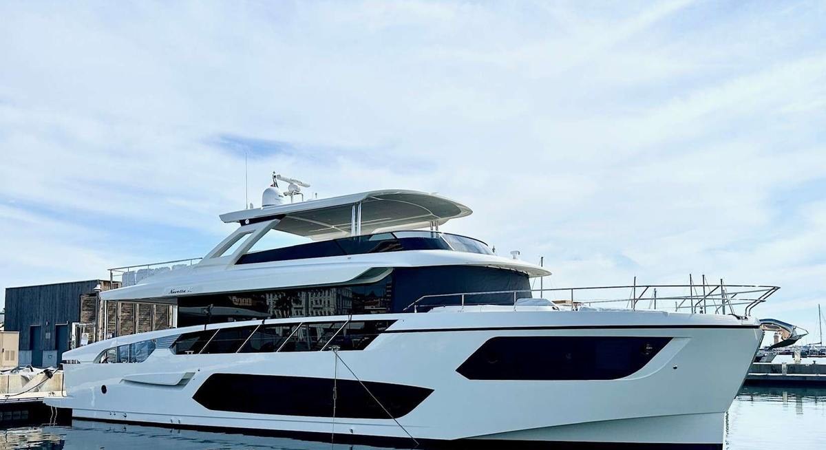 SEMELA yacht charter 5