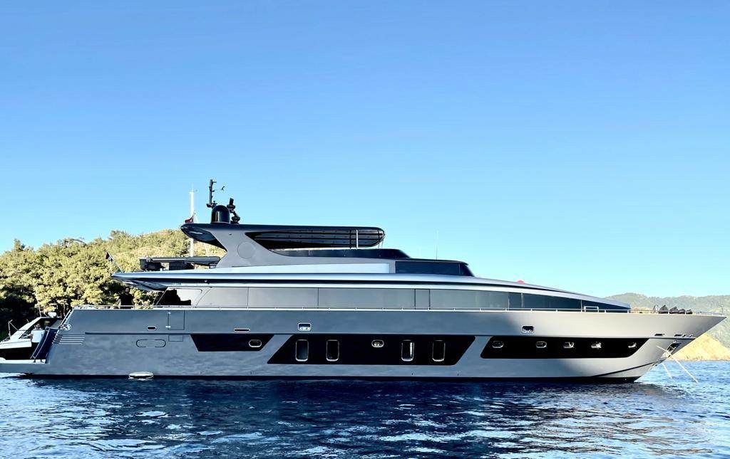 تأجير يخت SEVEN YACHT CHARTER