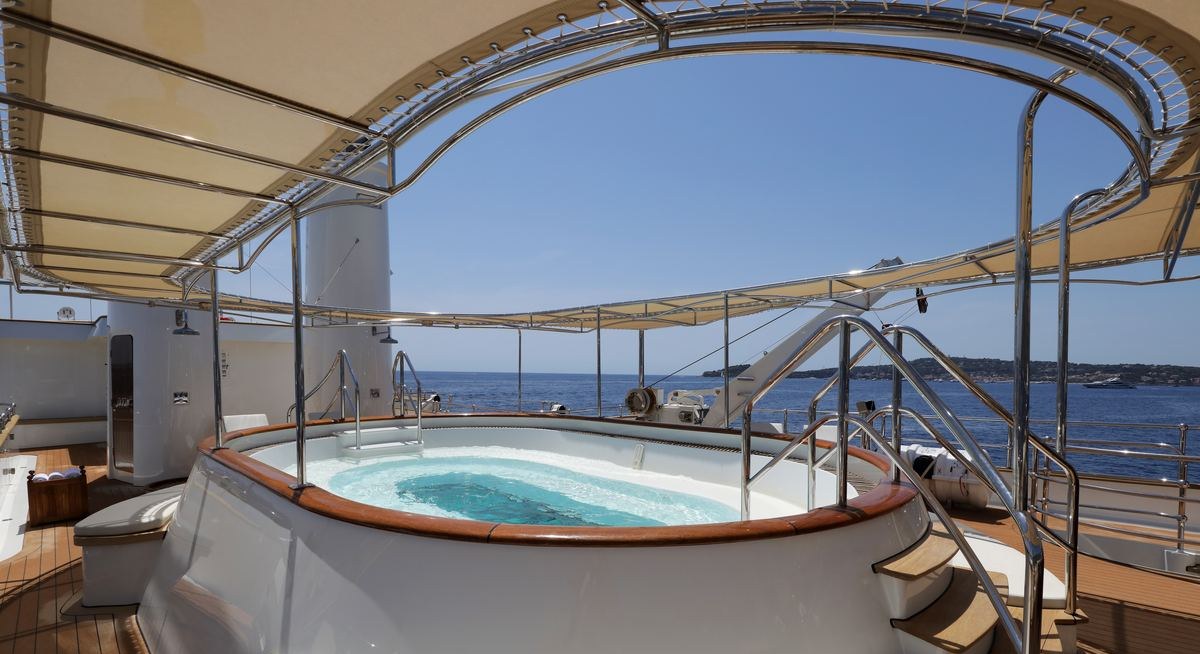 SHERAKHAN yacht charter 3